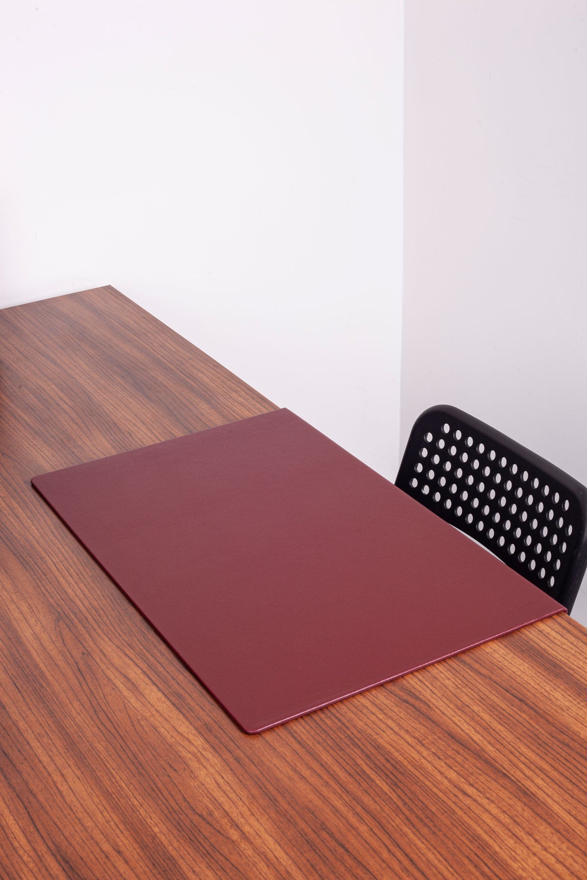 Leather Desk Desk Claret Red With Edge Protection 60x40cm