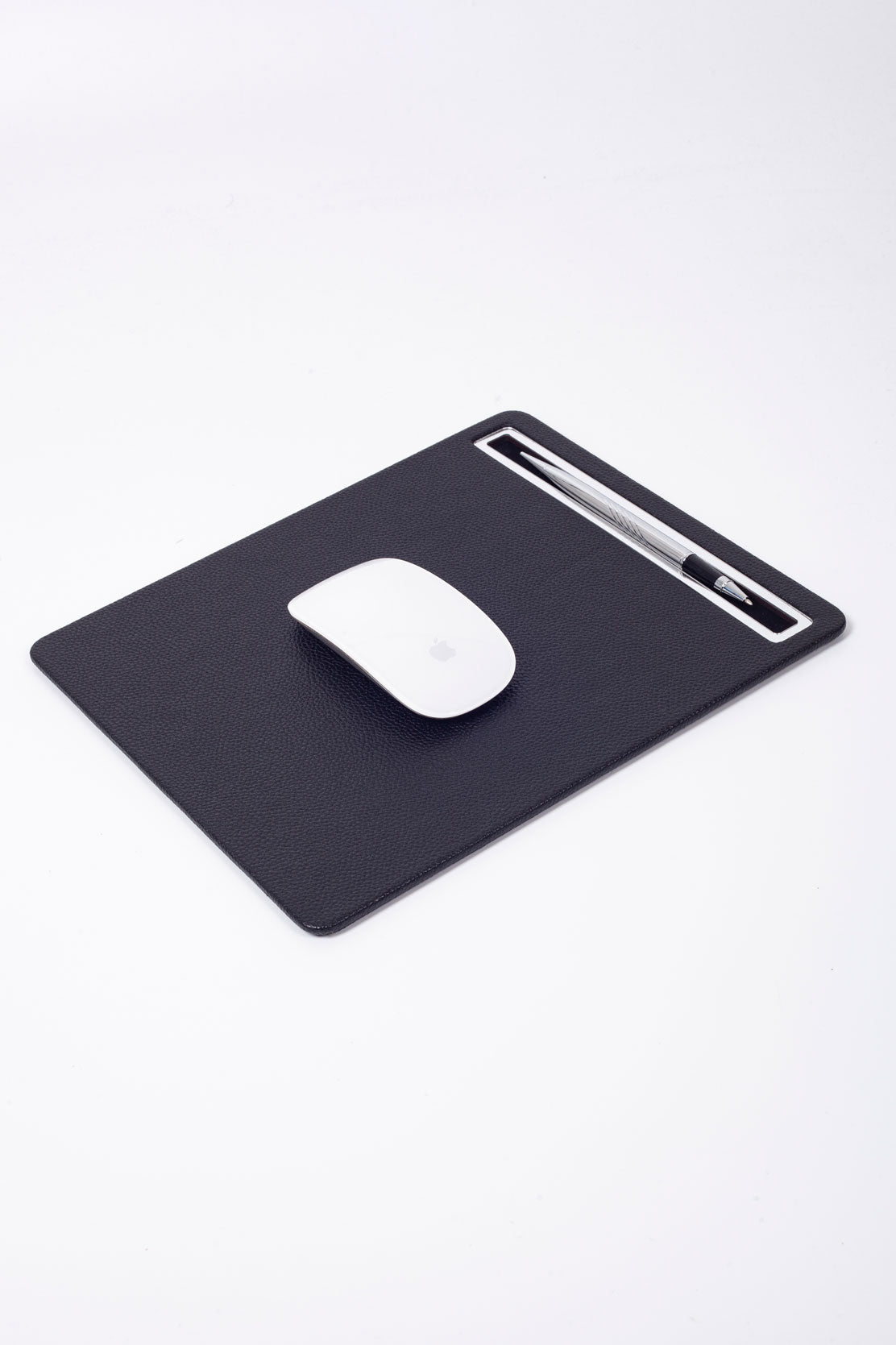 Leather Mousepad Black Chrome Detailed