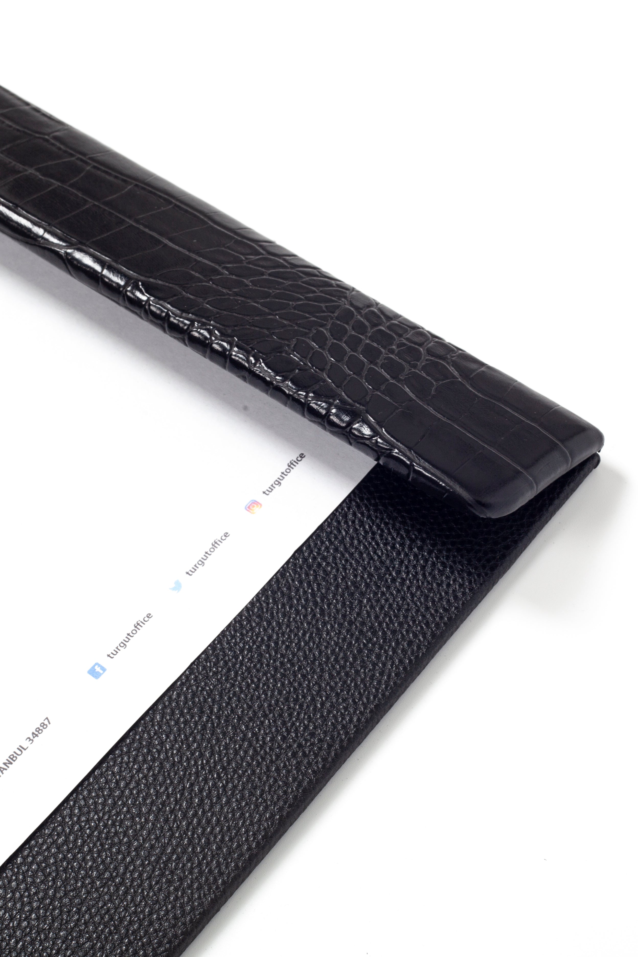 Executive Desk Desk With Vertical Embossed 23.6x15.7inc