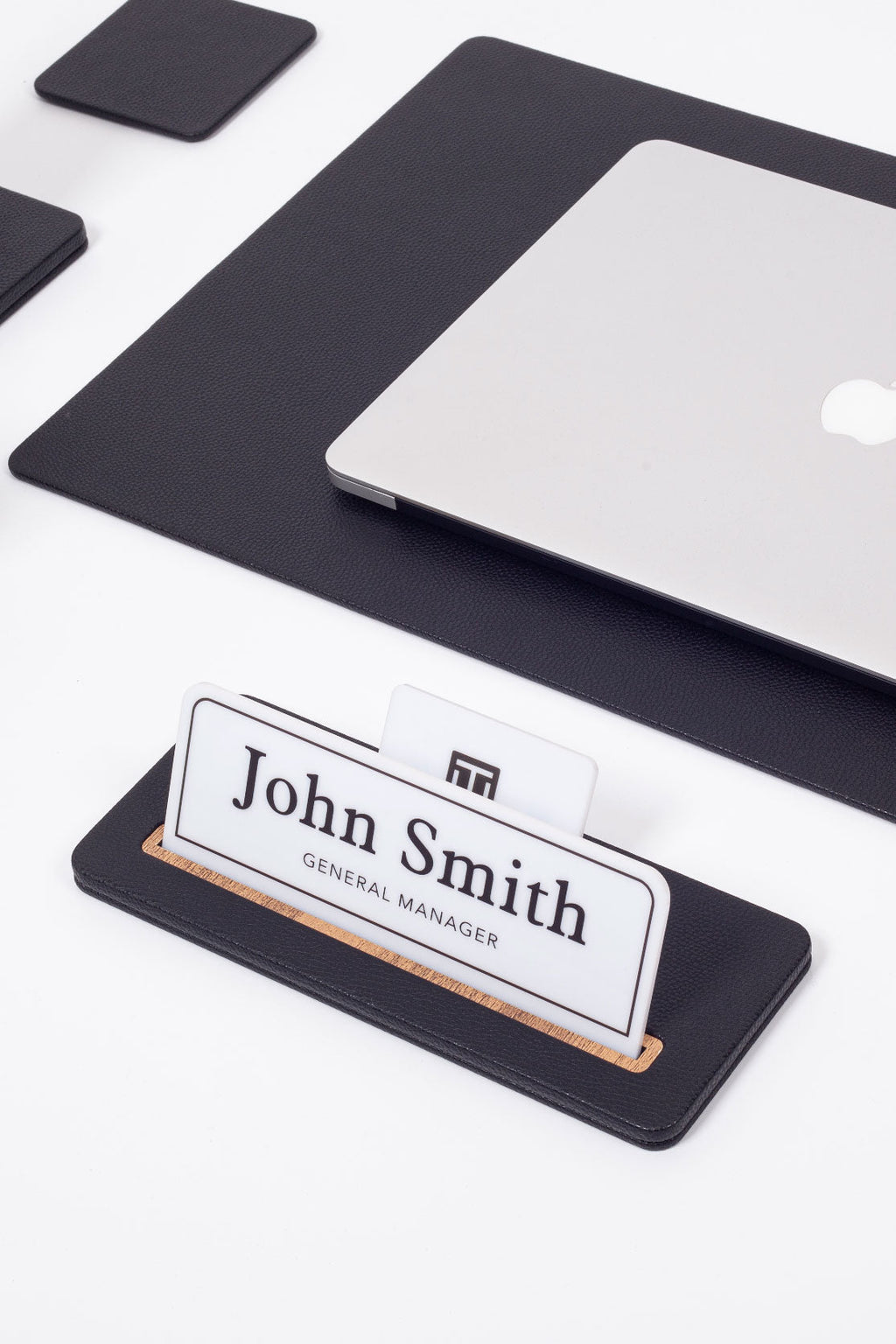 Sirus Leather Desk Set 6 Pieces with Desk Nameplate