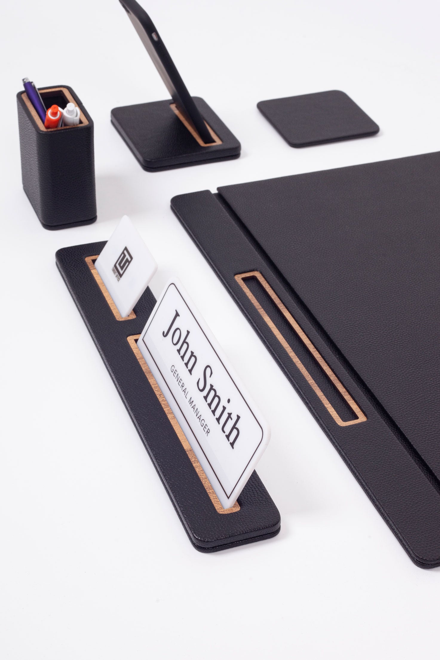 Rigel Leather Desk Set 6 Pieces Covered Model