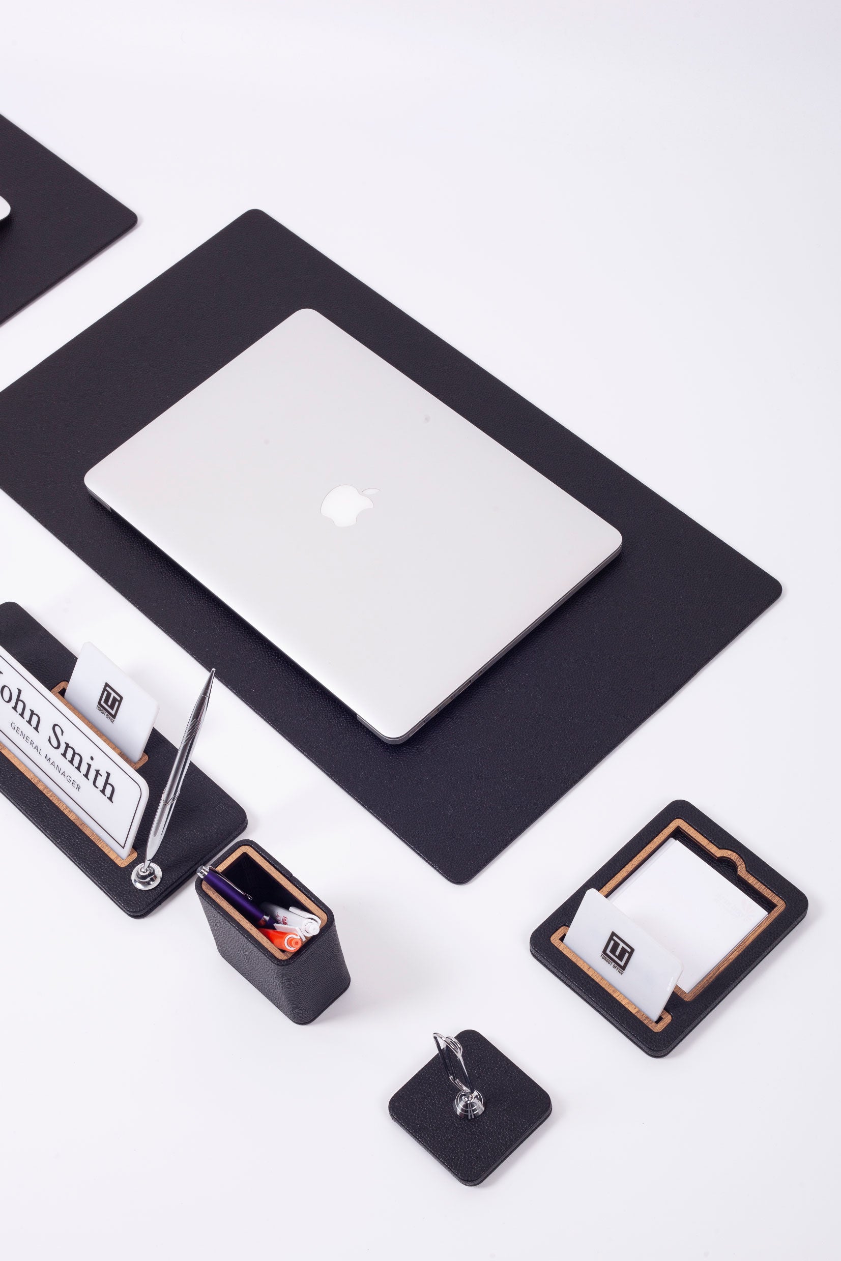 Capella Leather Desk Set 6 Pieces Desk with Nameplate