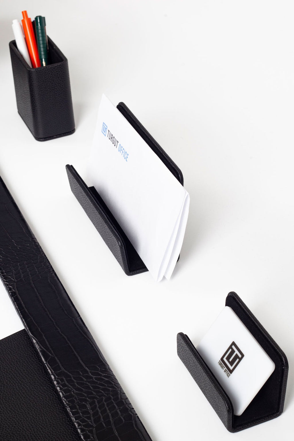 Loft Leather Desk Set Black 7 Pieces Horizontal Coroco Detailed