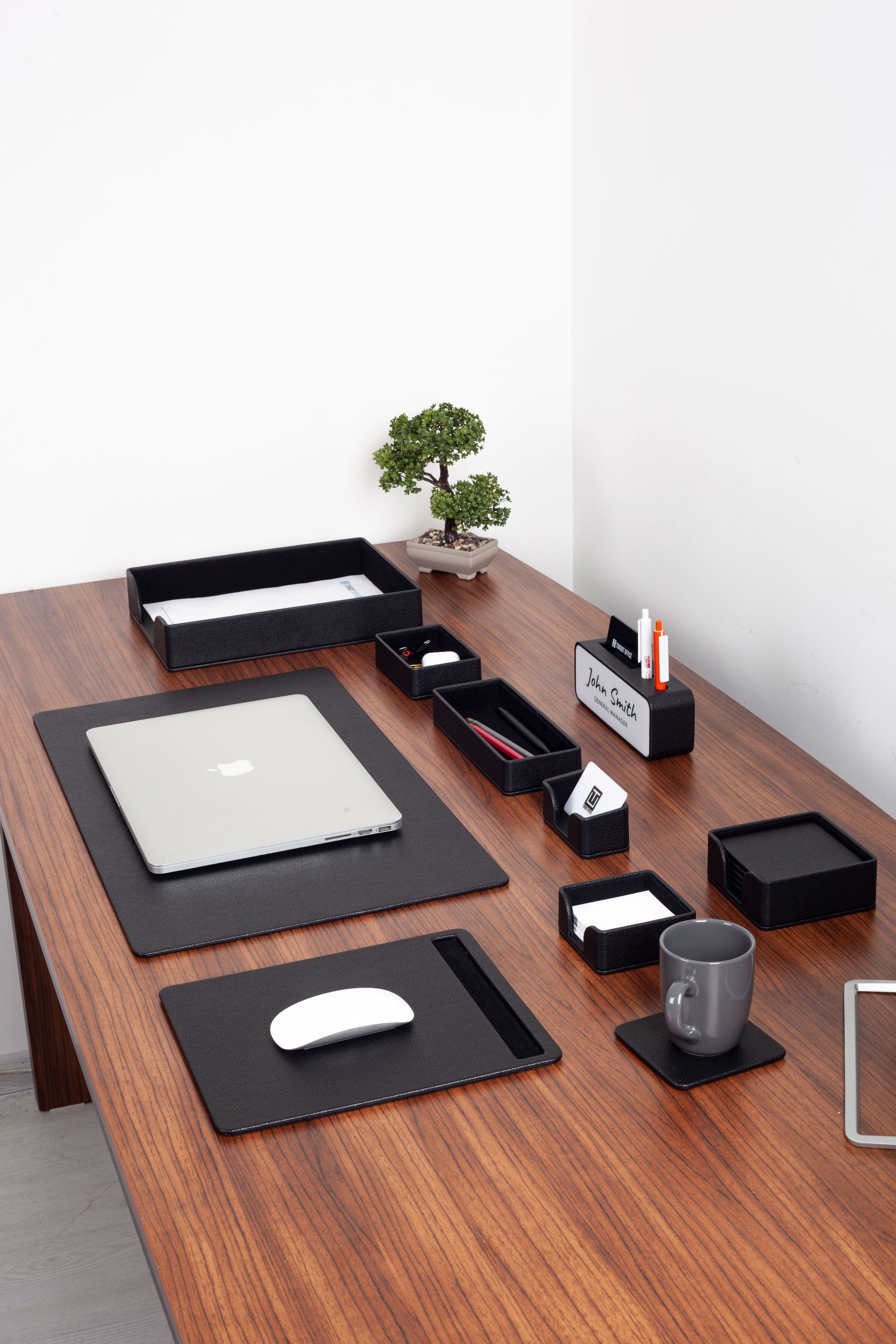Oslo Leather Desk Set Black 10 Pieces
