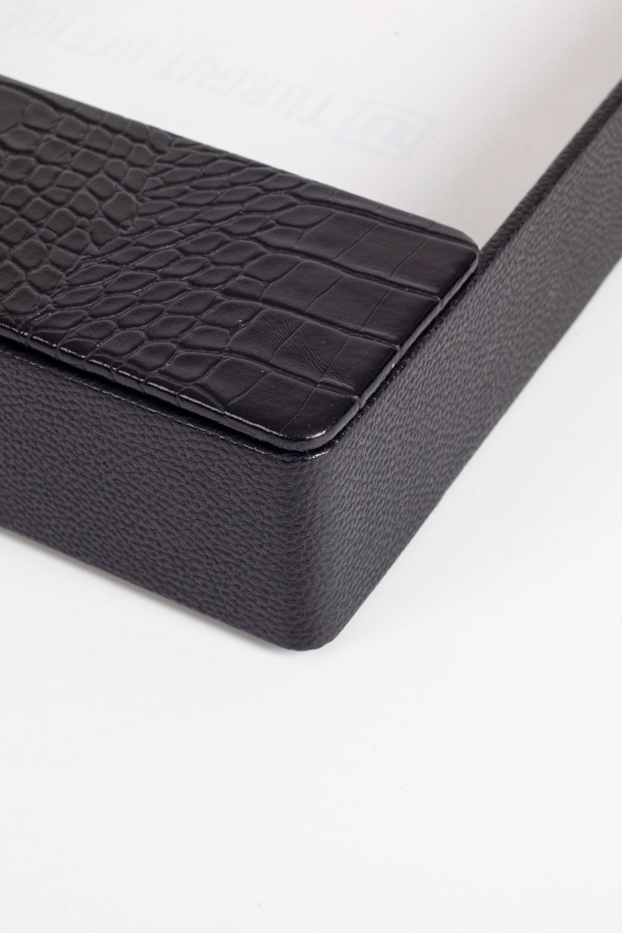 Felix Leather Document Rack Black Croco Detail