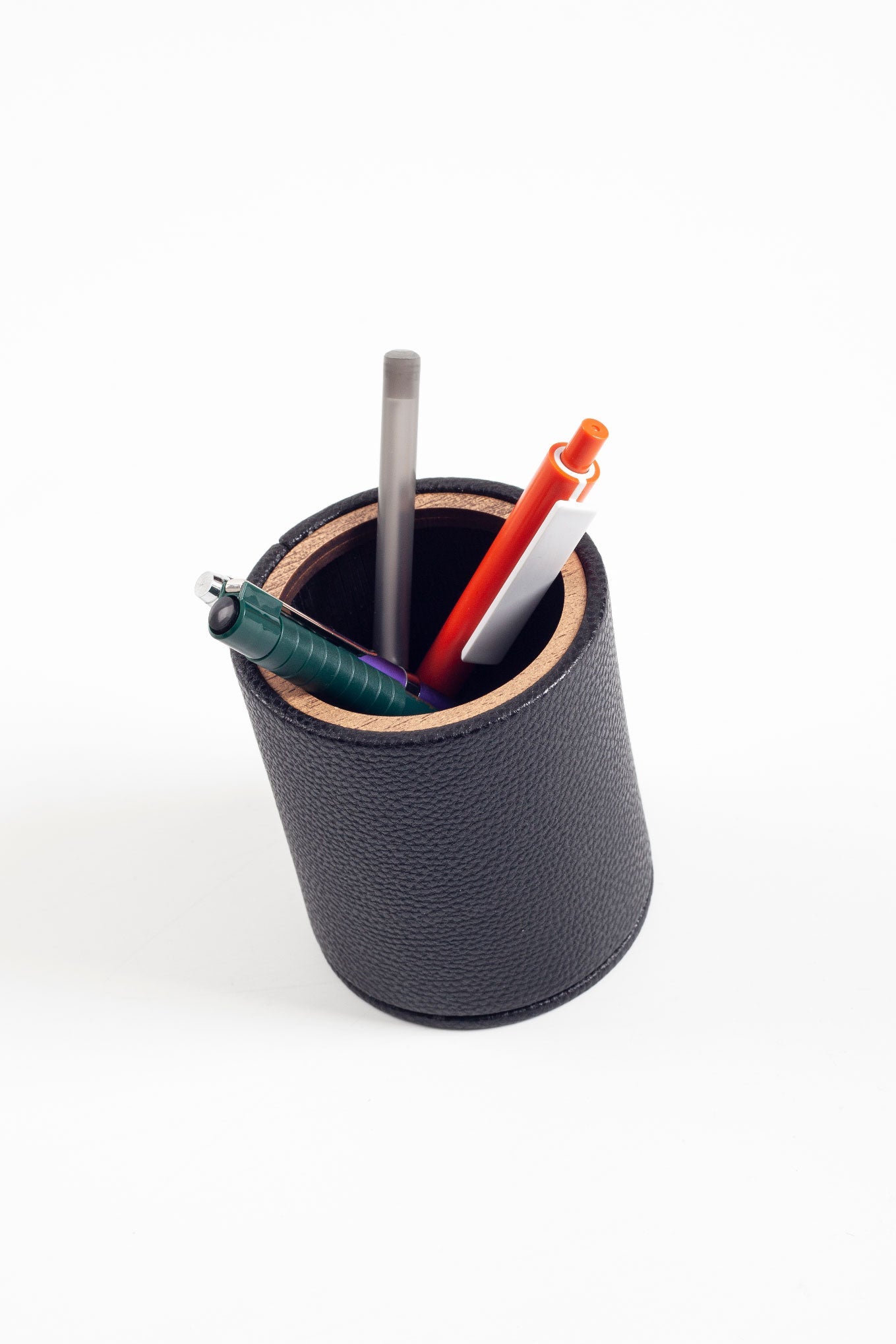 Desktop Leather Oval Wooden Detailed Pencil Holder Black