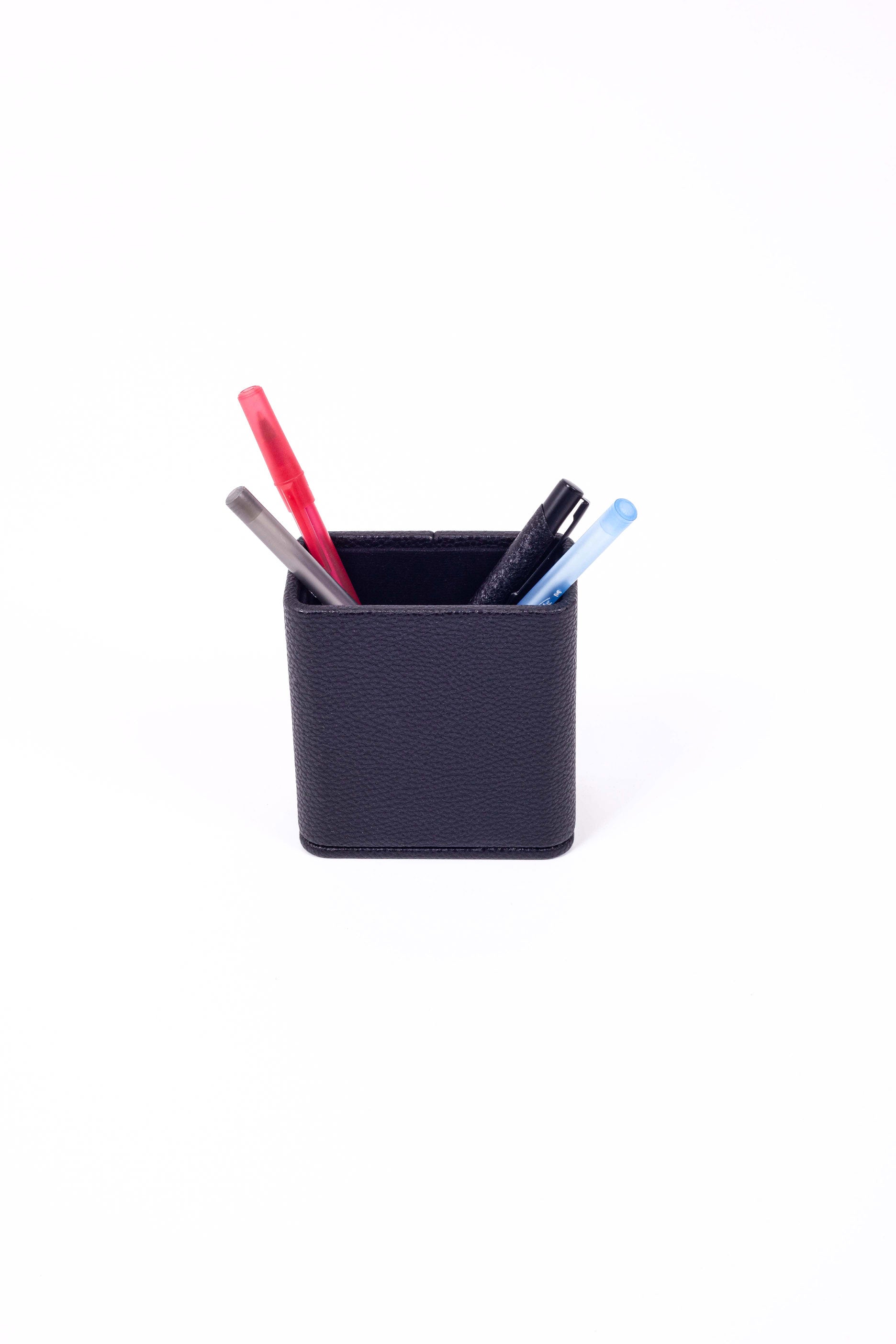 Felix Desktop Leather Pen Holder Black
