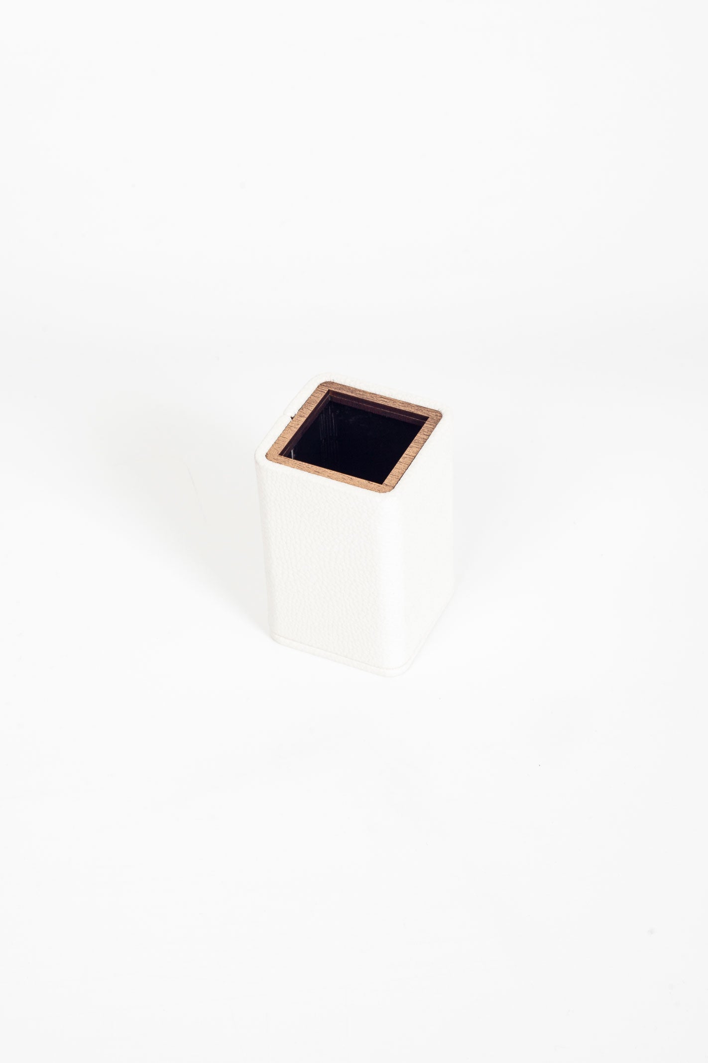 Desktop Small Wooden Detailed Pencil Holder White